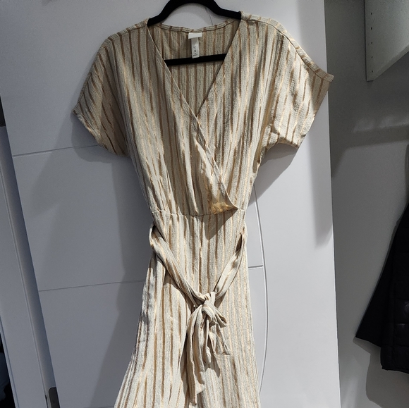 Jumpsuit - Picture 3 of 3